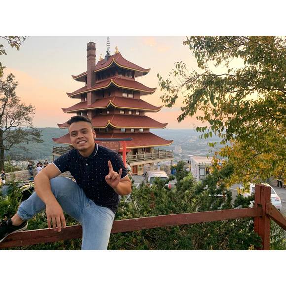 Meet your Posher, David - Picture 1 of 1